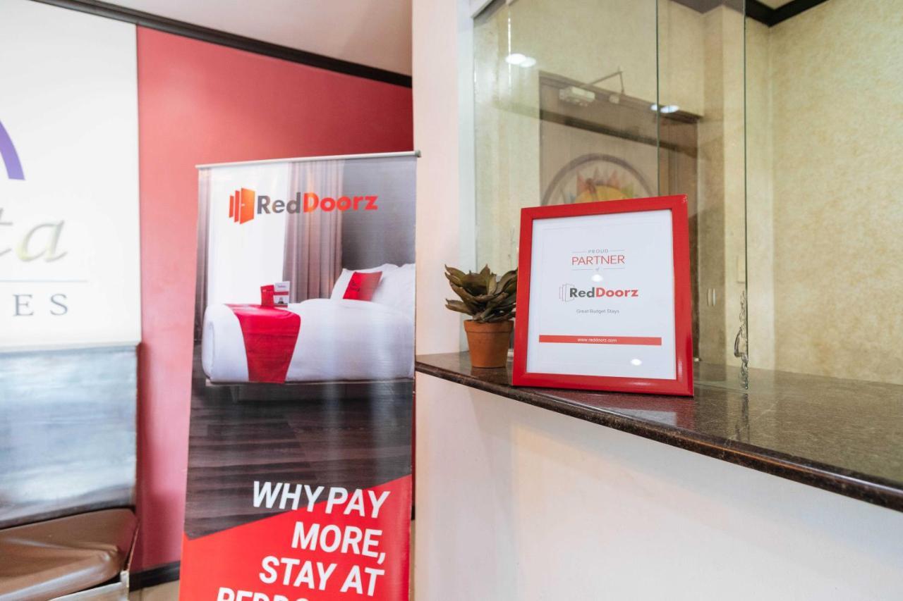 Reddoorz @ Bonifacio St Cebu Hotel Eksteriør billede
