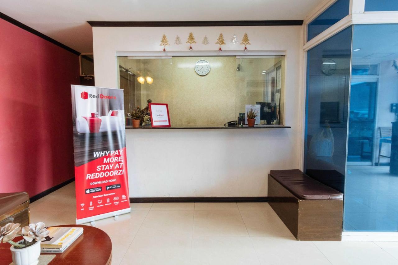 Reddoorz @ Bonifacio St Cebu Hotel Eksteriør billede